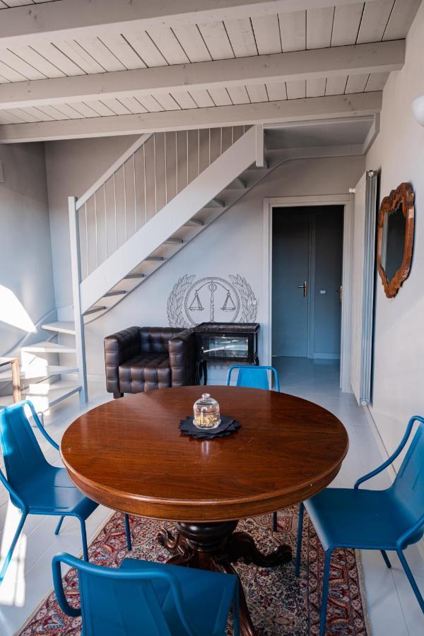 Officina Suites - Apartment , Navigli, Bocconi, Movida, Porta Ticinese